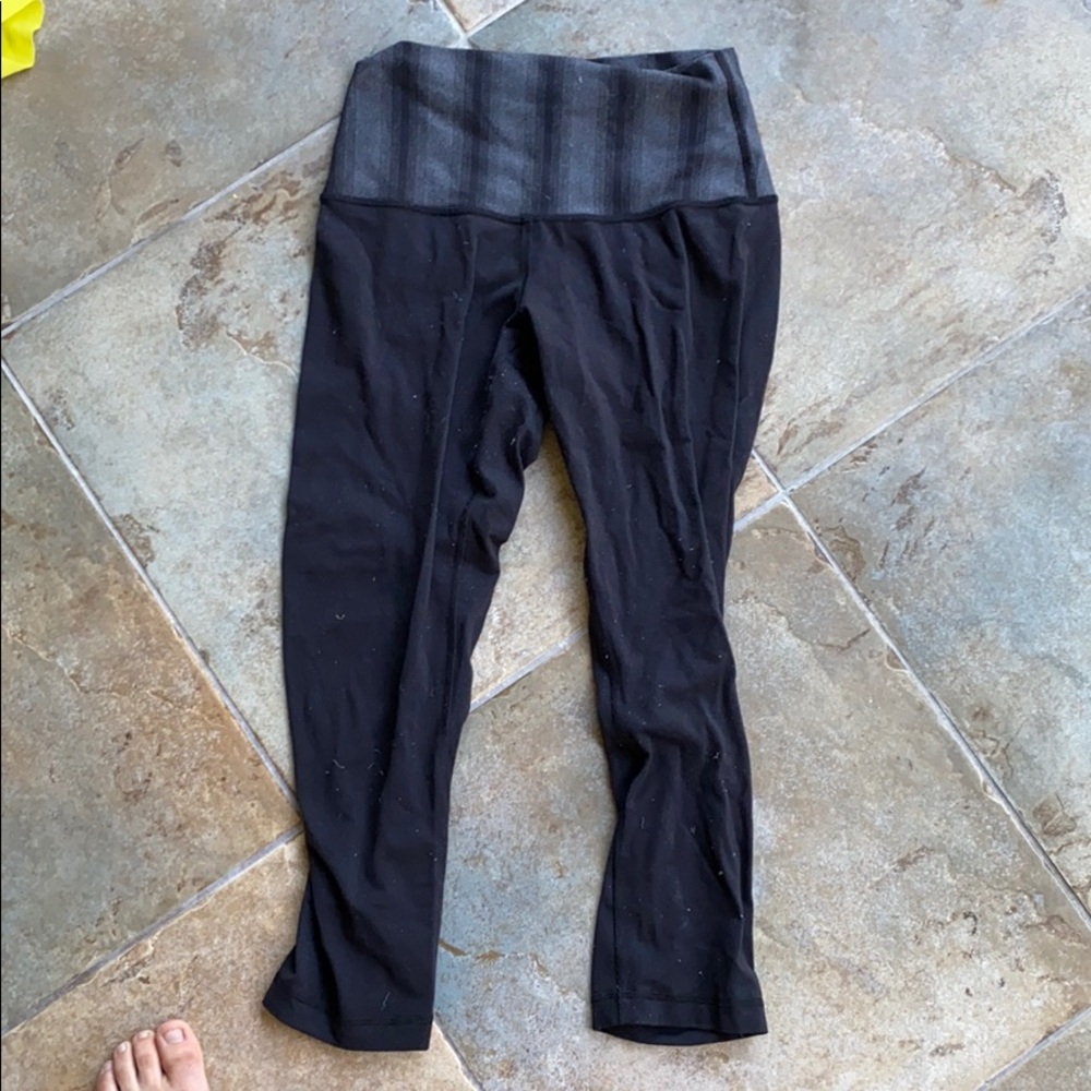 Lululemon wonder under